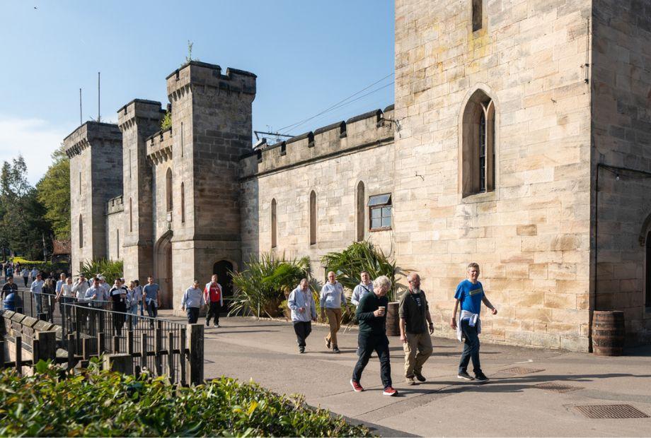 Alton Towers walk to the theme park