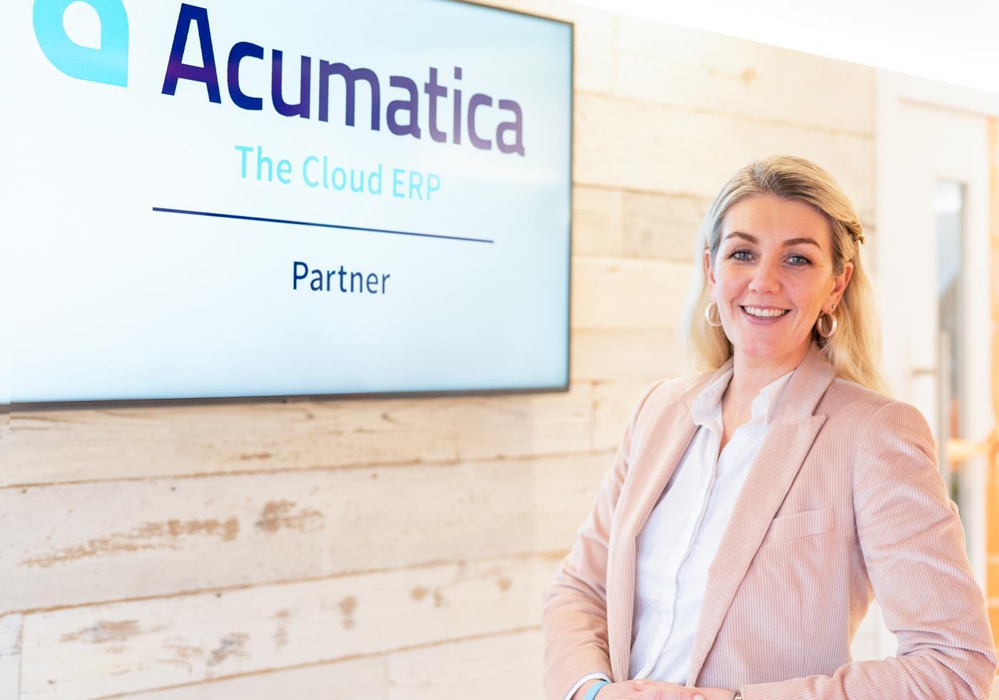 Fran mckee pinnacle acumatica gold partner uk irelandjpg